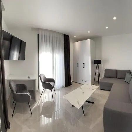 Eleva Deluxe Apartment