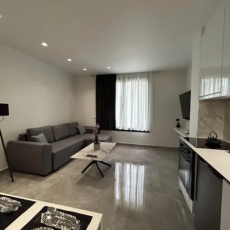 Eleva Deluxe * Kastoria