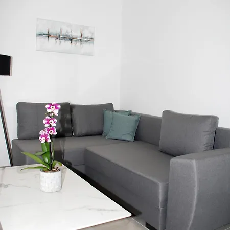 Eleva Deluxe Apartment