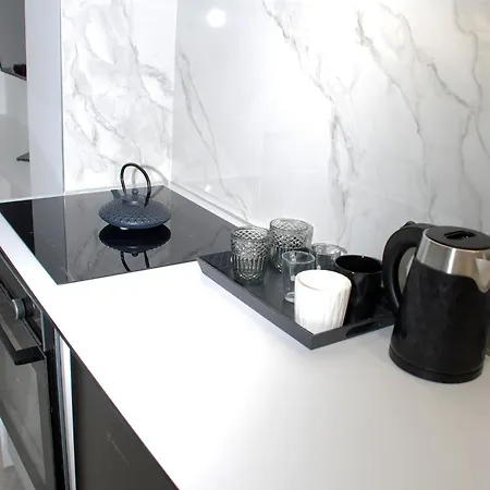 Eleva Deluxe Apartment *